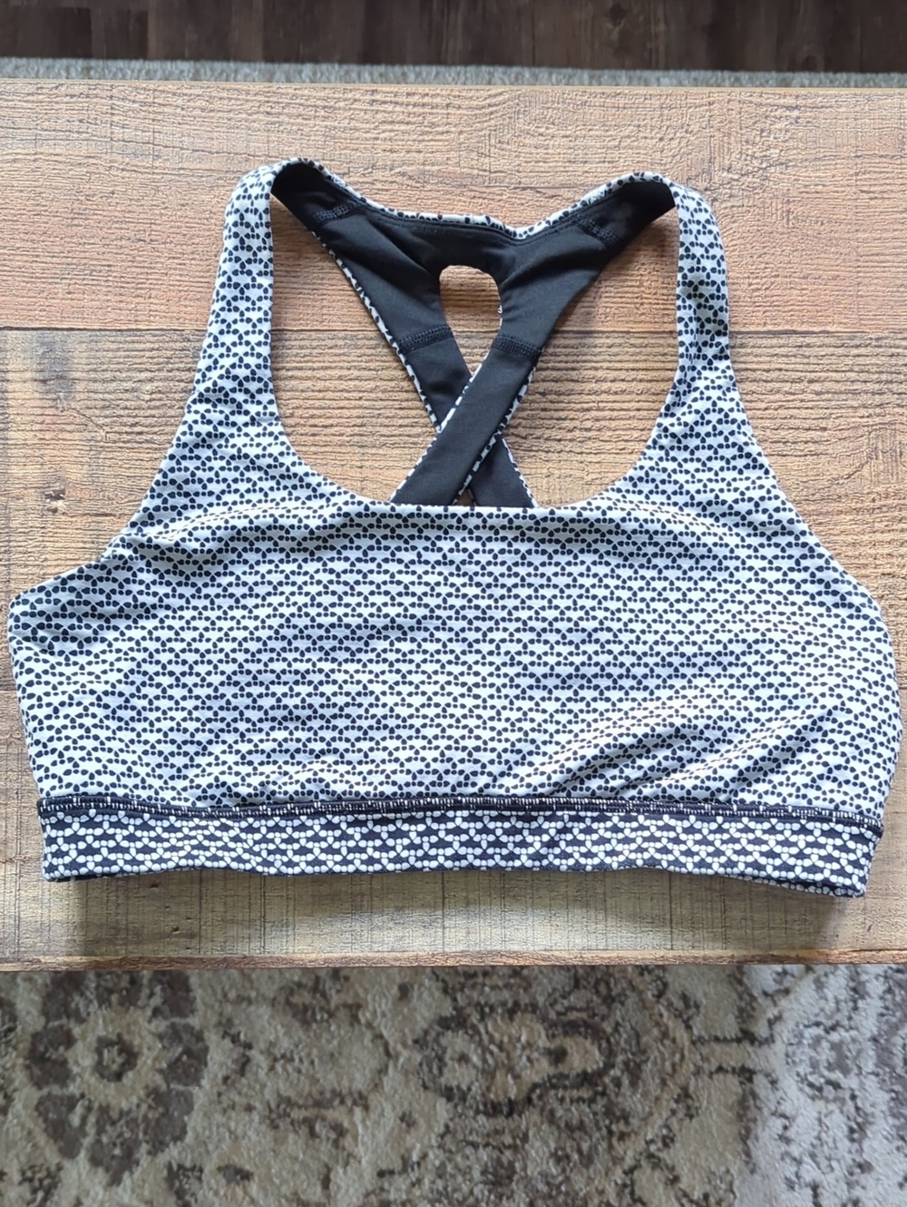 Lululemon sports bra